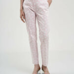 Straight pants with heart print