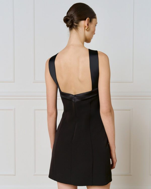 54-3024-BLACK-03-1000x1250h