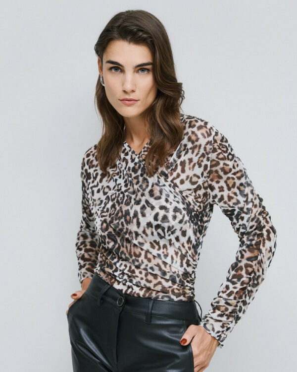 54-2217-LEOPAR-01-1000x1250h