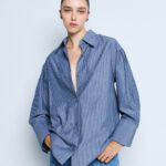 Striped shirt with wide cuffs