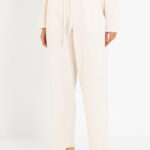 Light futter jogger pants