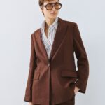 Single-button blazer