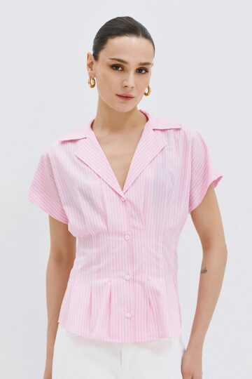 Fitted striped shirt