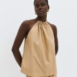 Halter top with a metallic detail
