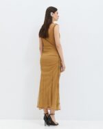 Dress with floral embroidery and bead details - Image 3