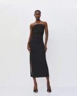 Strapless midi dress with ruching - Image 5