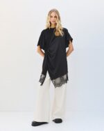 Mini dress with knot and lace