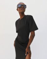Midi dress with slit and ruching - Image 10