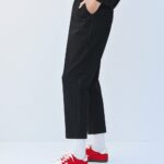 Pants with elasticated waist and rhinestones