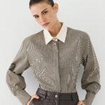Checked shirt with a back tie